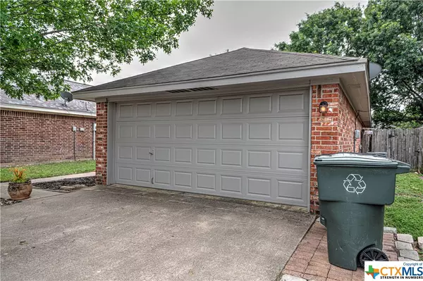 Temple, TX 76502,2513 Sleepy Hollow LN