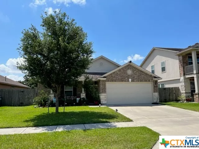 215 Cobble Stone CT, Victoria, TX 77904