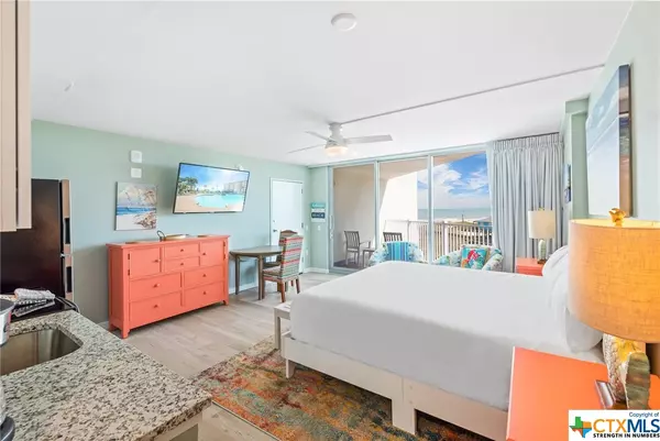 Port Aransas, TX 78373,800 Sandcastle DR #328