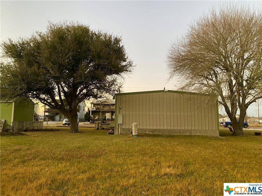 Port O'connor, TX 77982,215 W Adams AVE