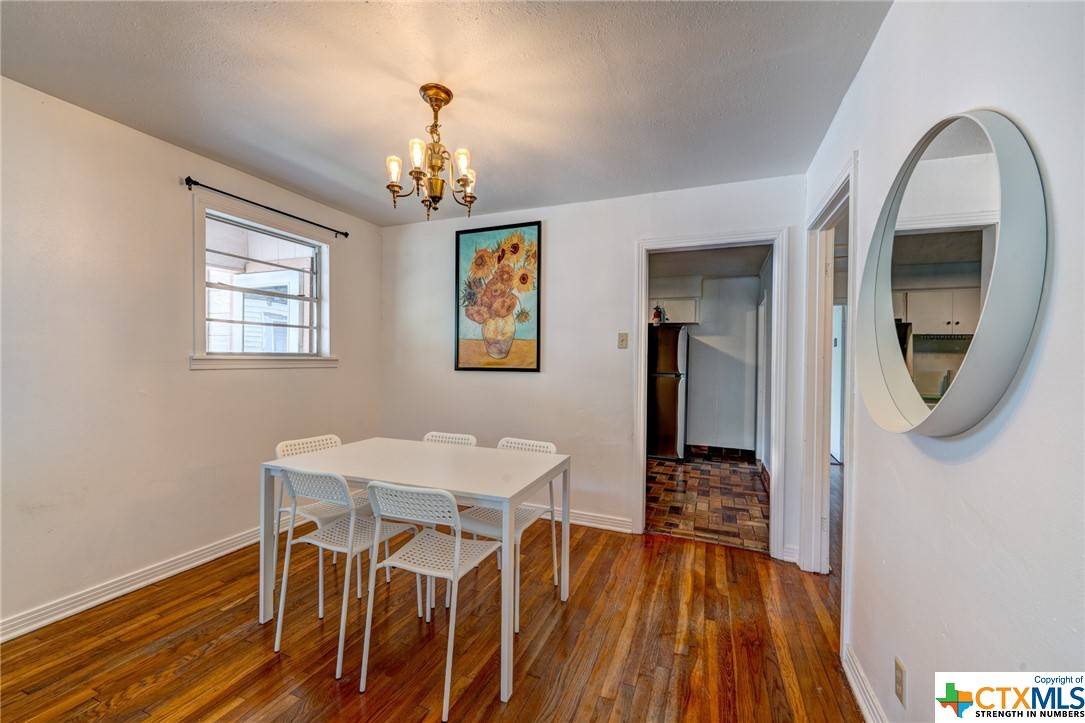 Austin, TX 78721,1187 Greenwood AVE