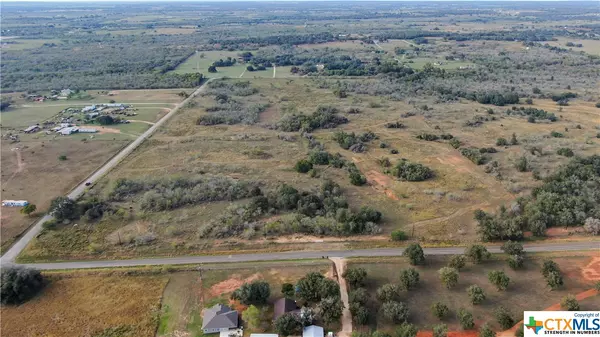 Stockdale, TX 78160,232 (TR 3) CR 467