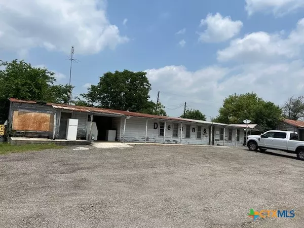 Kingsbury, TX 78638,10690 Fm 20 HWY