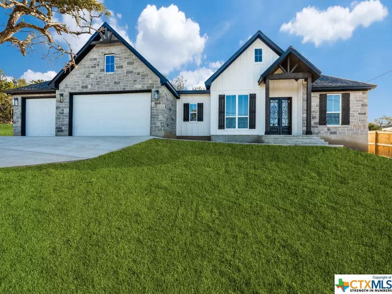 499 Persimmon PASS, Fischer, TX 78623