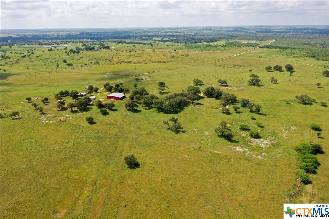 2457 Catholic Church LN, Westhoff, TX 77994