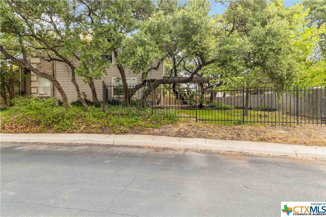 San Antonio, TX 78250,24 Brieley