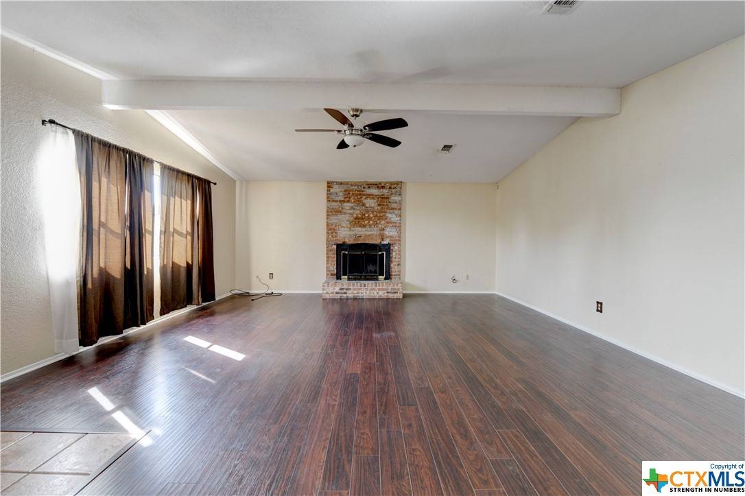Killeen, TX 76543,205 Owl Hollow CV