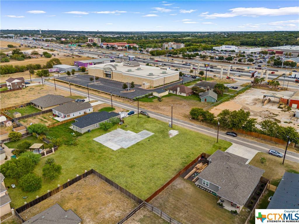 Selma, TX 78154,766 Utopia BLVD