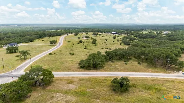100 S Waterbuck WAY, Lampasas, TX 76550