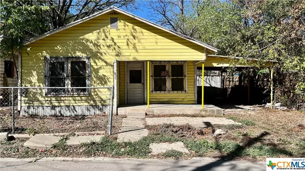 Seguin, TX 78155,416 Avenue C