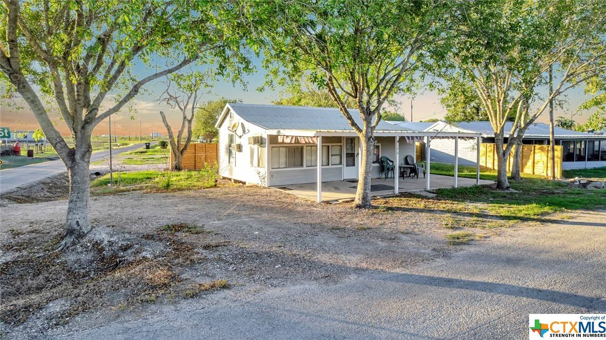 Port Lavaca, TX 77979,190 La Lucia ST