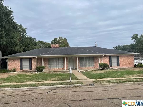 111 Dover Dell, Victoria, TX 77904