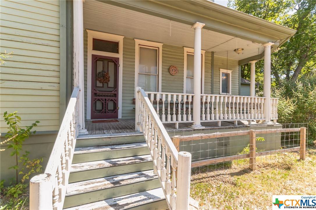 Hutto, TX 78634,203 N Fm 1660