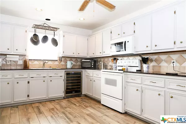 Kempner, TX 76539,3447 Upton DR