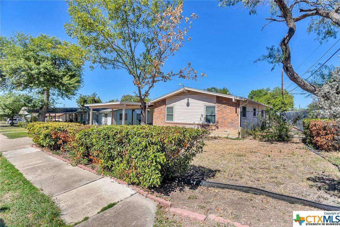 403 Solar DR, San Antonio, TX 78227