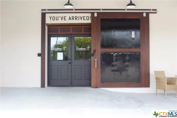 El Campo, TX 77437,711 W Jackson ST