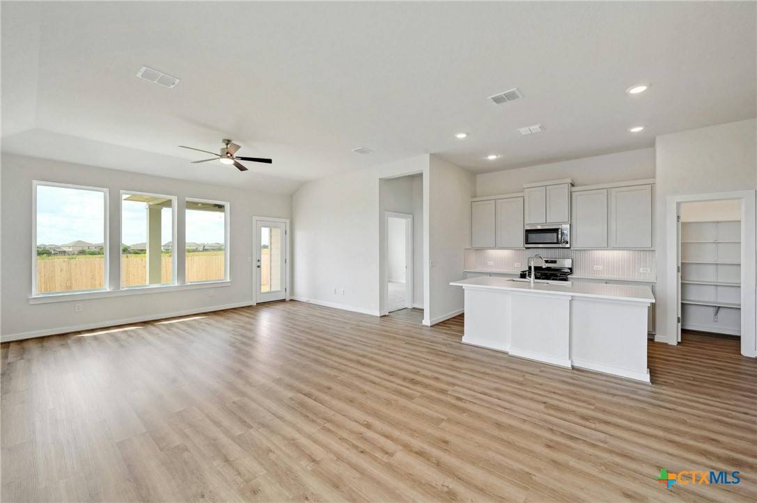 New Braunfels, TX 78130,1575 Estelea GRV