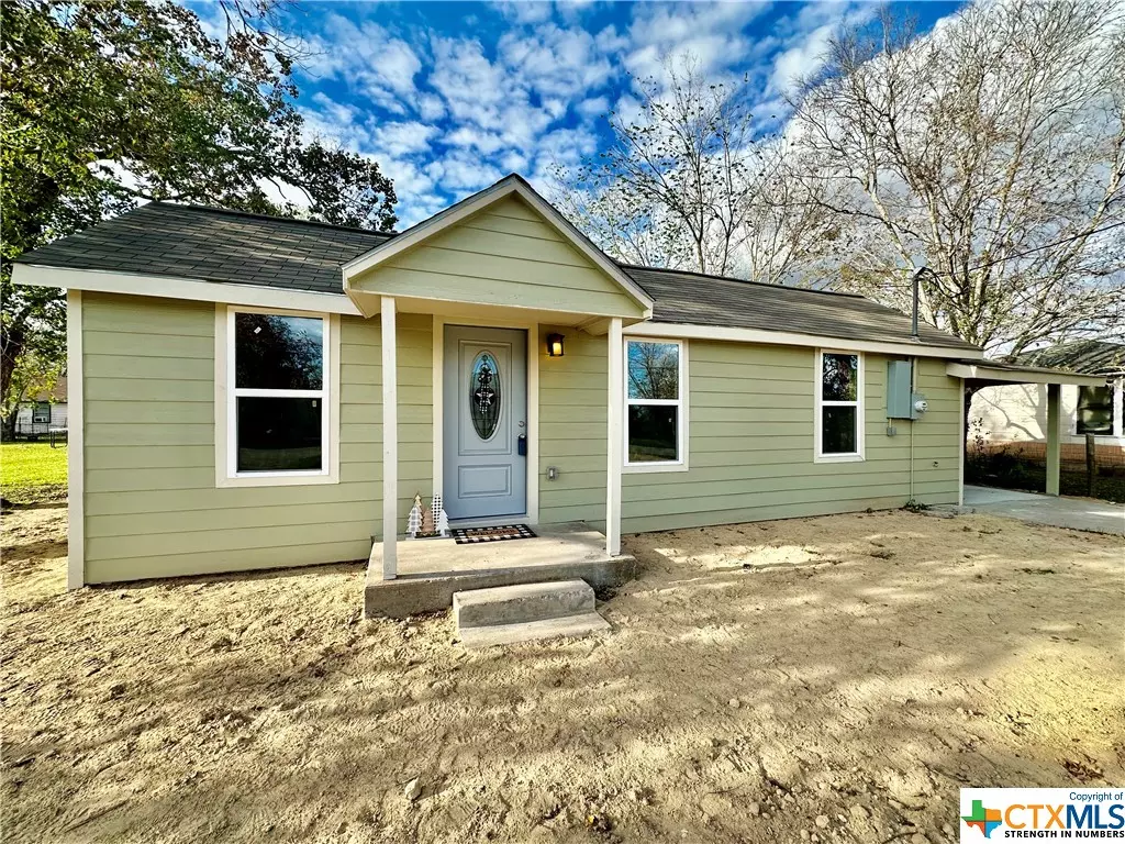 Edna, TX 77957,408 E Division ST