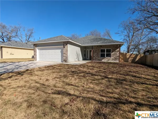 Lampasas, TX 76550,407 Gamel ST
