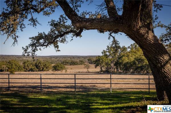2756 Purgatory RD,  New Braunfels,  TX 78132