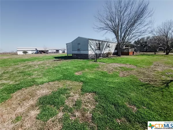 Victoria, TX 77905,313 E Serene DR