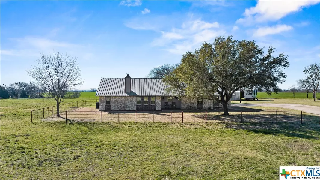 497 Valley DR, Moody, TX 76557