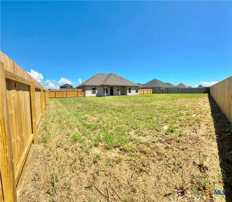 Port Lavaca, TX 77979,111 Agate WAY