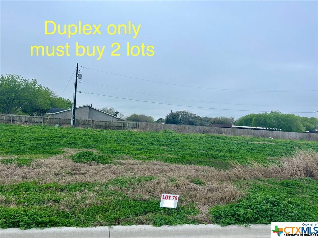 Port Lavaca, TX 77979,118 W Aimable ST