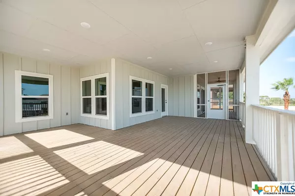 Port O'connor, TX 77982,109 Whooping Crane ST