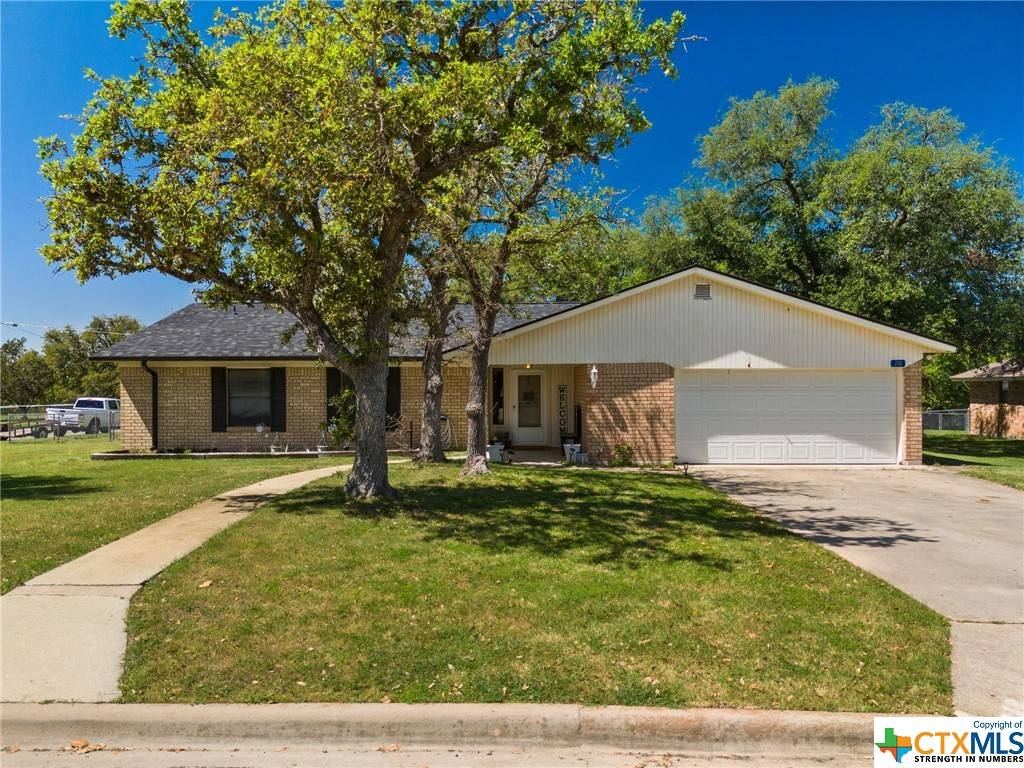276 Mockingbird LN, Lampasas, TX 76550