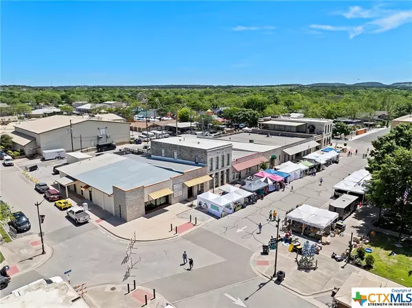 205 S Pierce St ST, Burnet, TX 78611