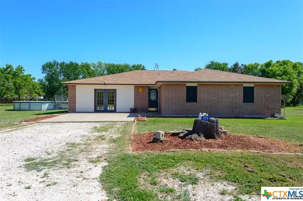 725 CR 3081,  Lampasas,  TX 76550