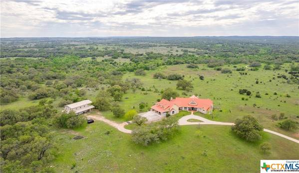 2810 Bridlewood Ranches DR, San Marcos, TX 78666