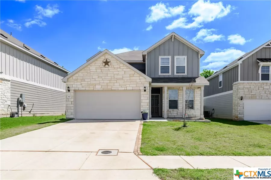 817 Black MTN, Seguin, TX 78155