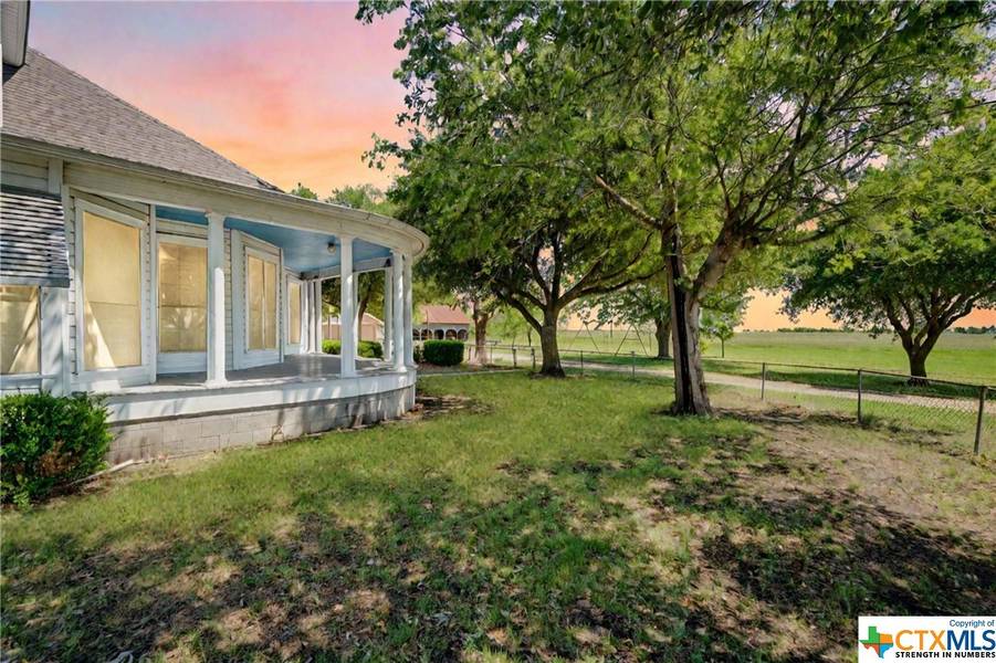 6268 Fm 2269, Buckholts, TX 76518