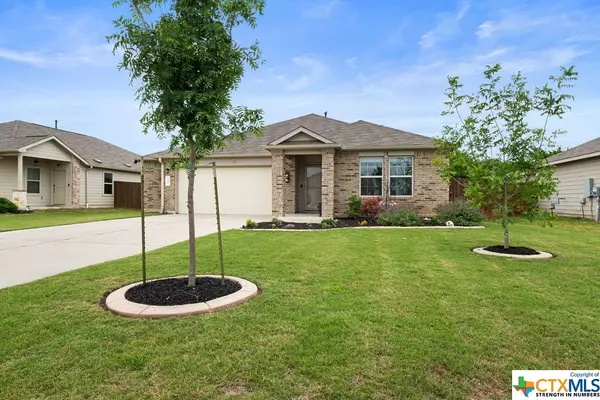 148 Jackson Blue LN, Kyle, TX 78640