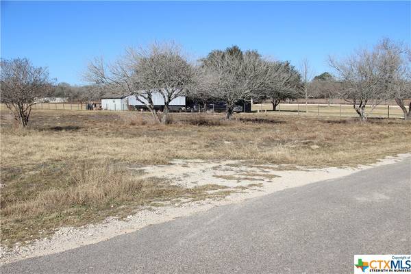 La Vernia, TX 78121,3 Kothmann RD
