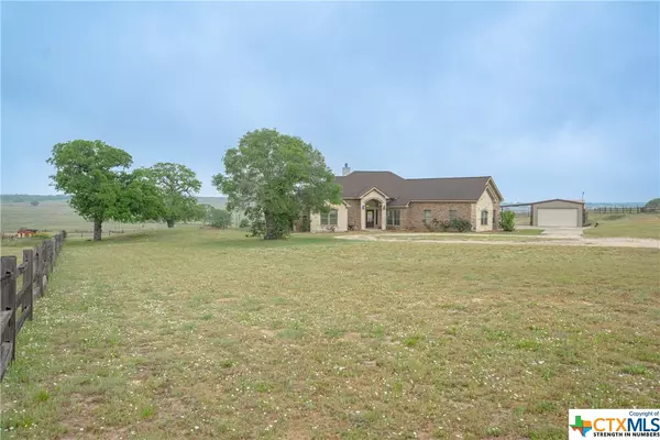 La Vernia, TX 78121,712 Lake Valley DR