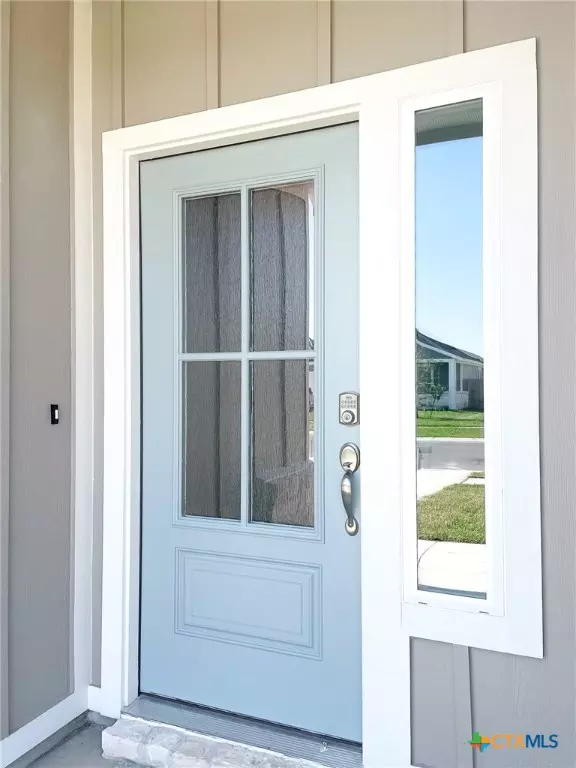 Victoria, TX 77904,112 Persimmon CT