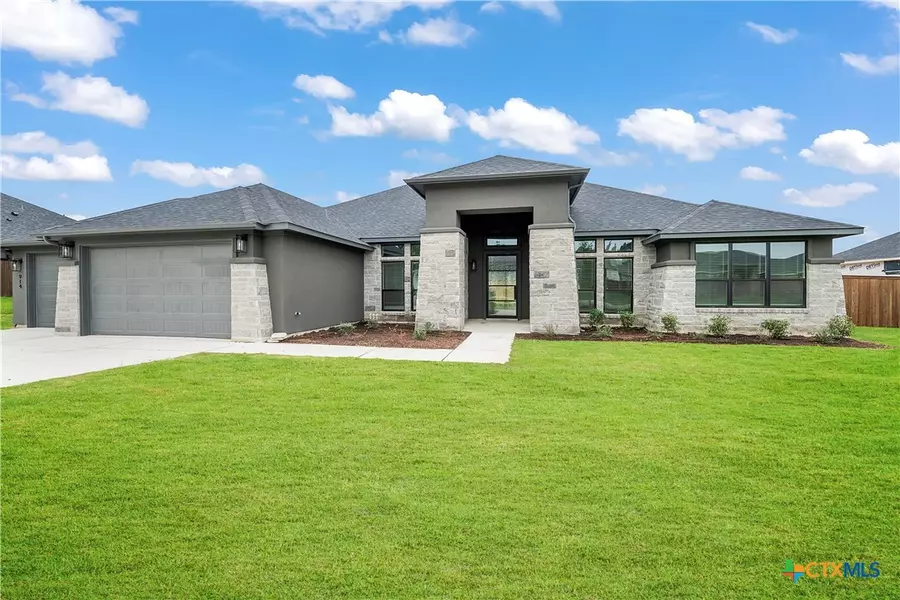 914 High Plains DR, Nolanville, TX 76559