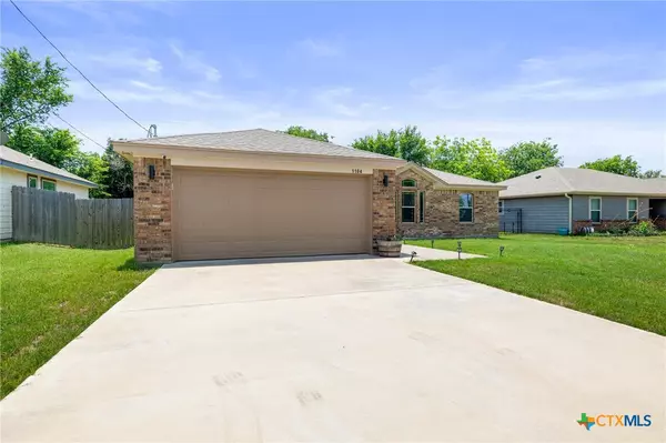 Lampasas, TX 76550,1104 Bridge ST