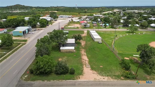 Llano, TX 78643,1106 Bessemer AVE