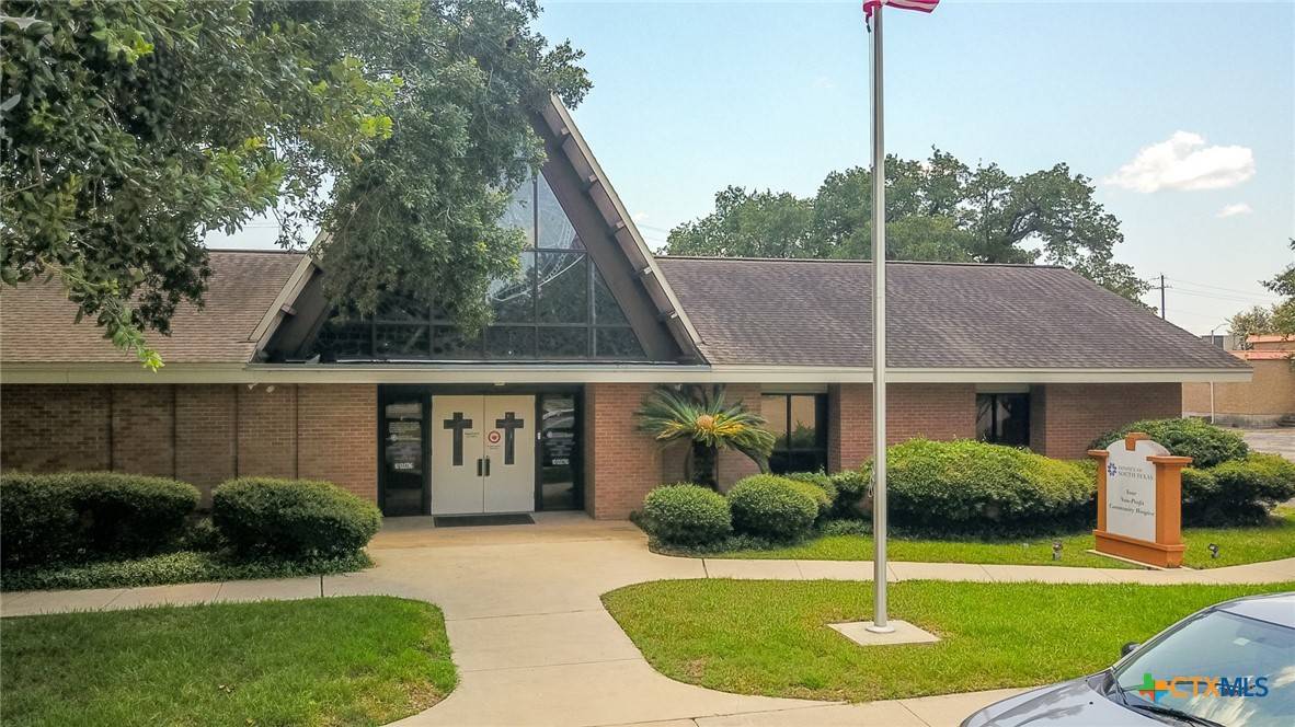 618 & 609 E Airline and  Locust RD, Victoria, TX 77901