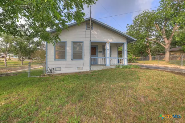 New Braunfels, TX 78130,640 S Hill AVE