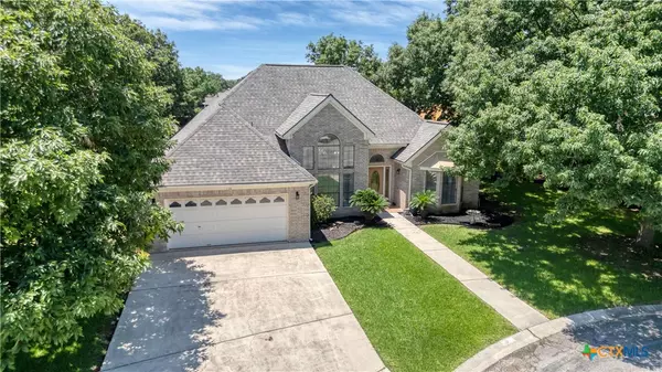 Seguin, TX 78155,710 River Oak DR