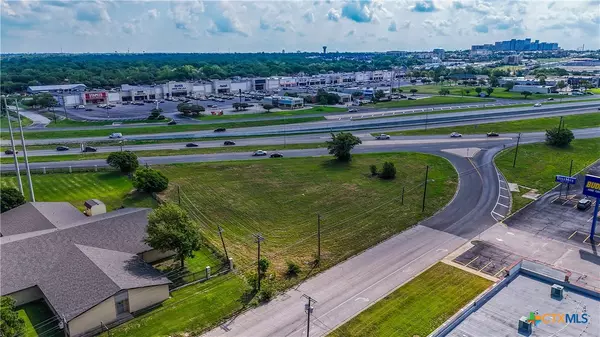 Temple, TX 76502,2824 Thornton LN