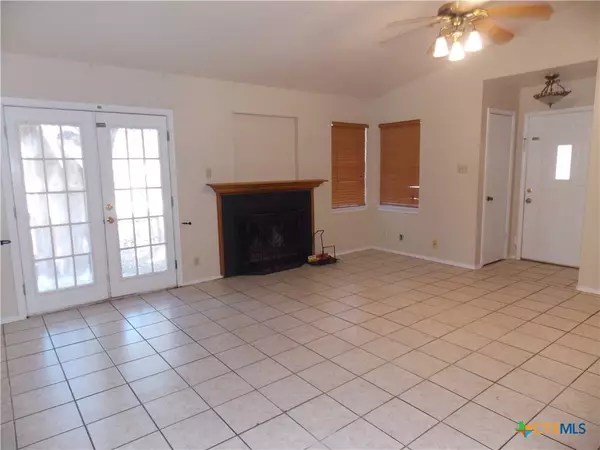 Belton, TX 76513,2 Rawhide CIR