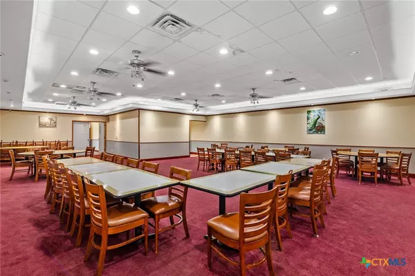 Victoria, TX 77901,4202 N Navarro ST