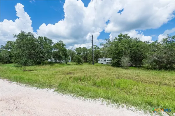 Hallettsville, TX 77964,0 (TBD) County Road 14