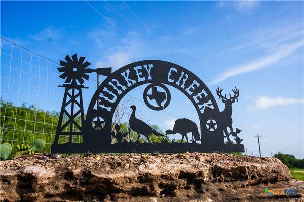 Jourdanton, TX 78026,1700 W FM 140 TX